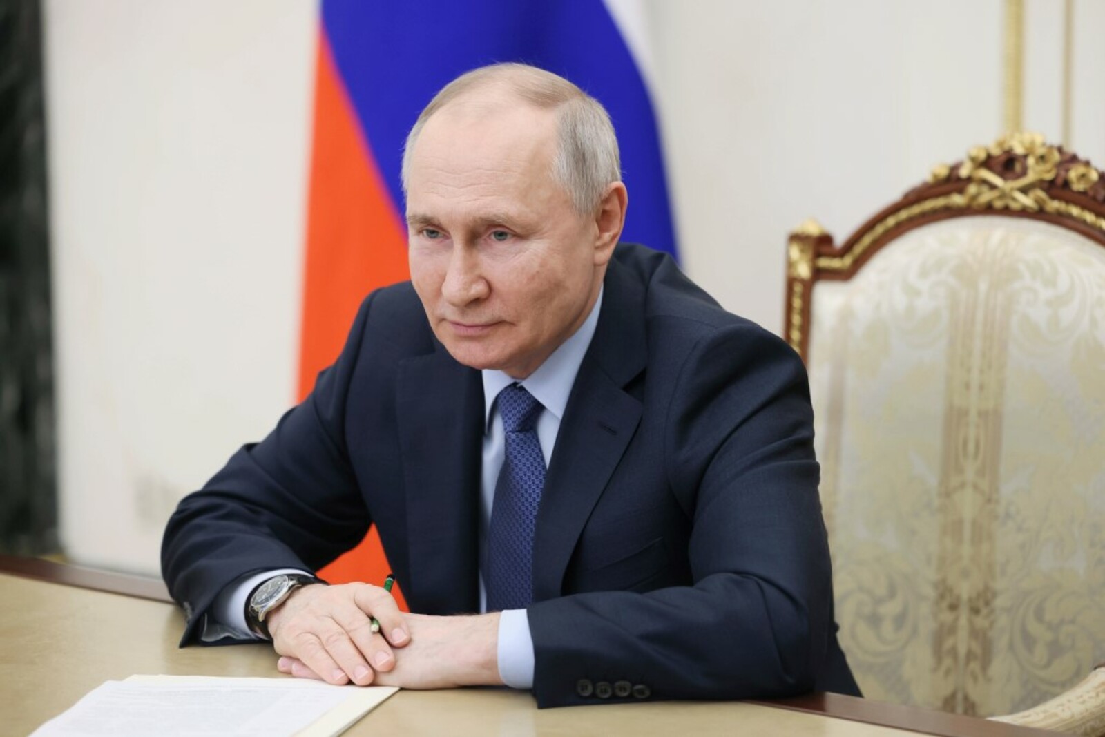 Путин Россия һәм Кытай мөнәсәбәтләре турында мәкалә язган