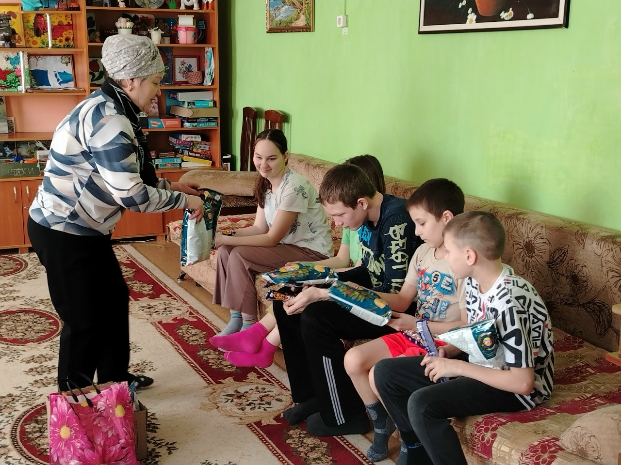 Балалар күңелен күрү- иң саваплы эш