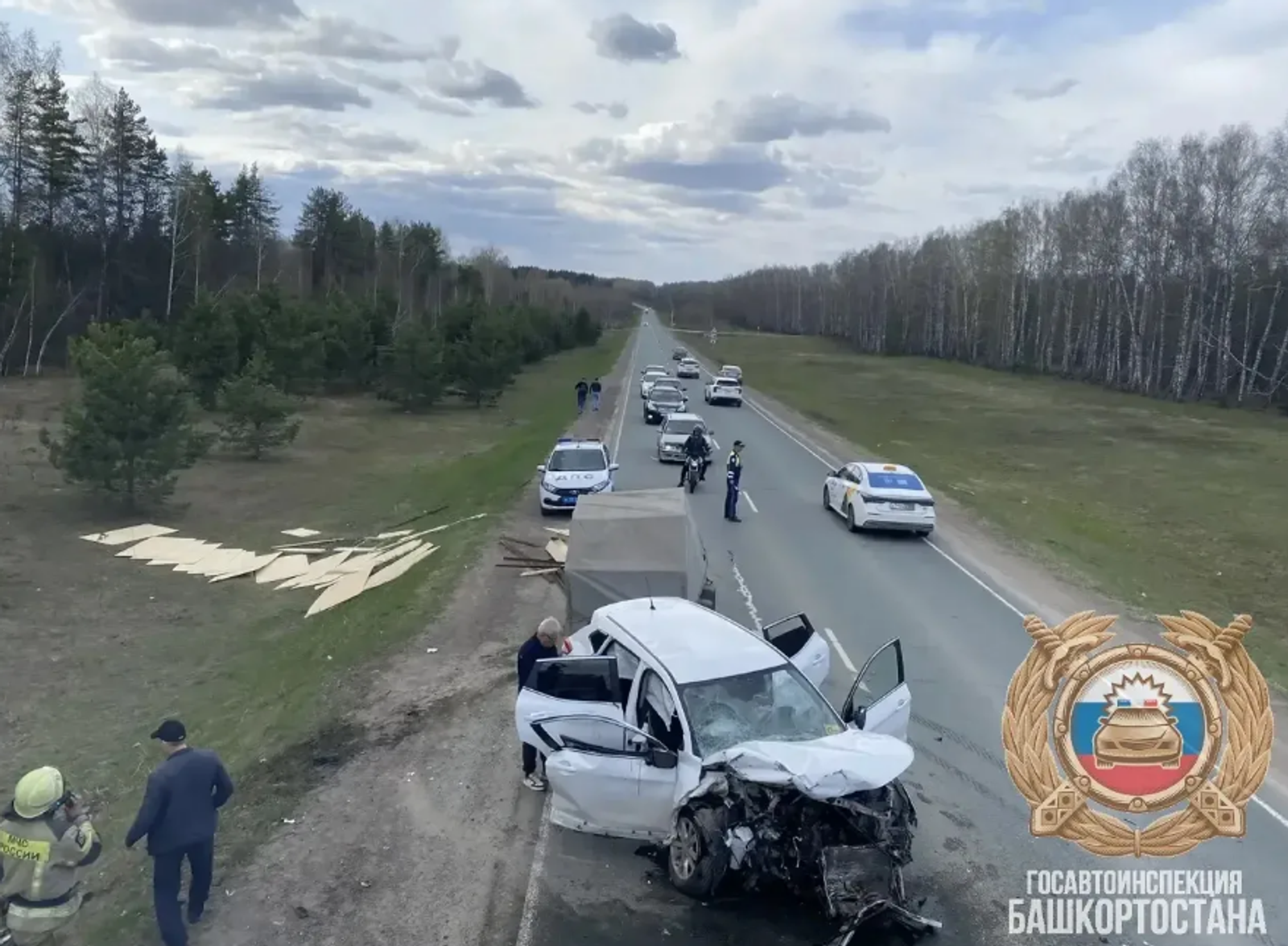 Четыре человека, в том числе двое детей пострадали в ДТП в Башкирии