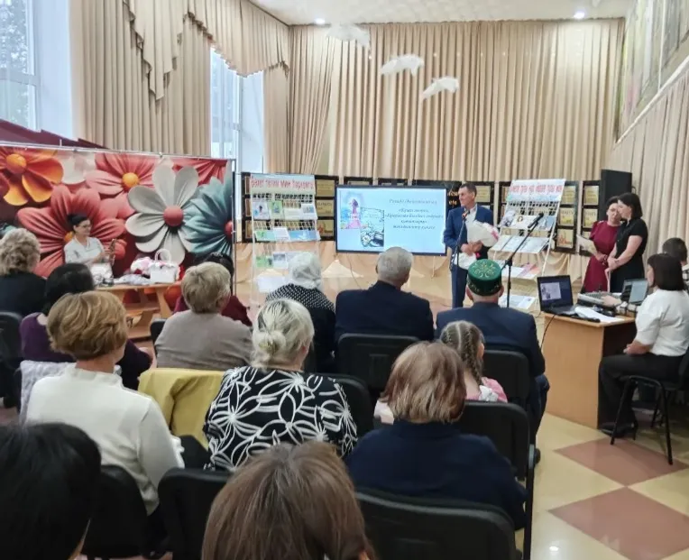 “Китап бәйрәме” көнендә Балтачта Рәзидә Әхмәтованың китап туе үтте
