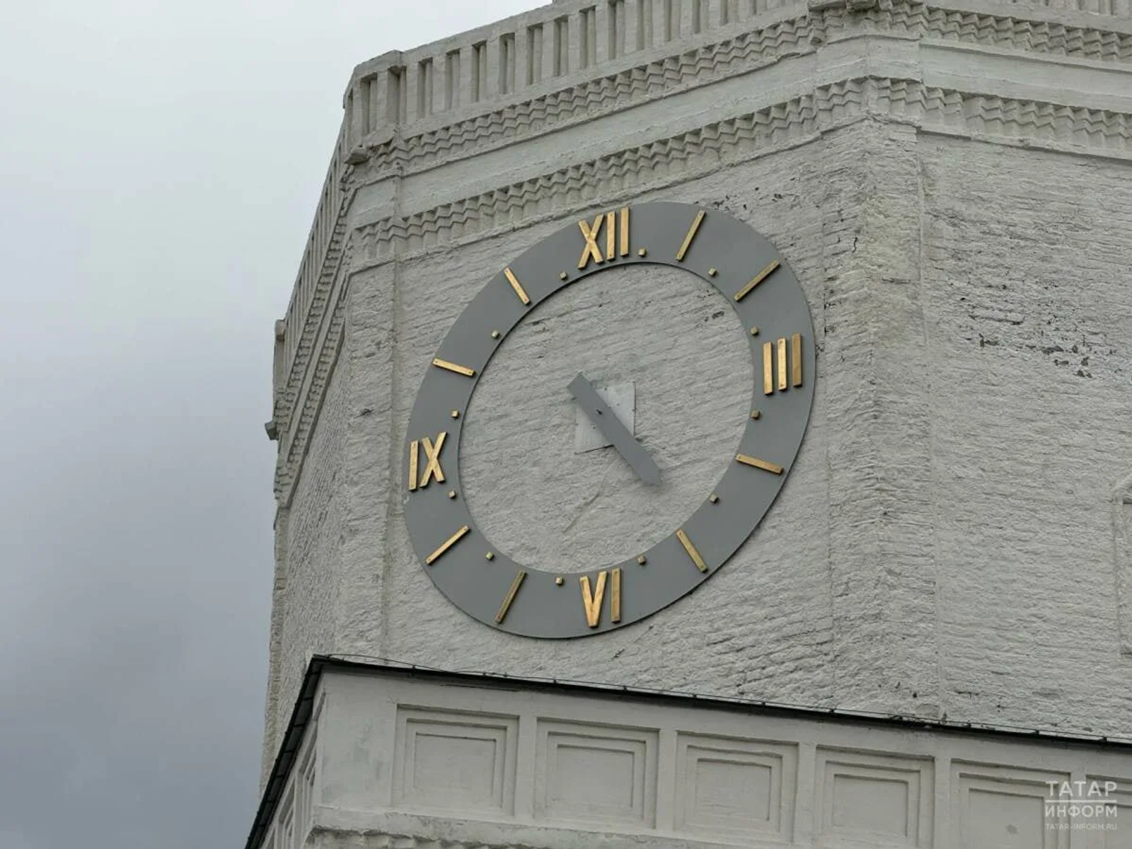 В Казани ураган повредил исторический памятник