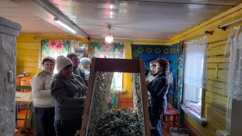 Сәйтәктәге “Пыш-пыш” волонтёрлар төркеме СВОдагы солдатларга зур ярдәм күрсәтә