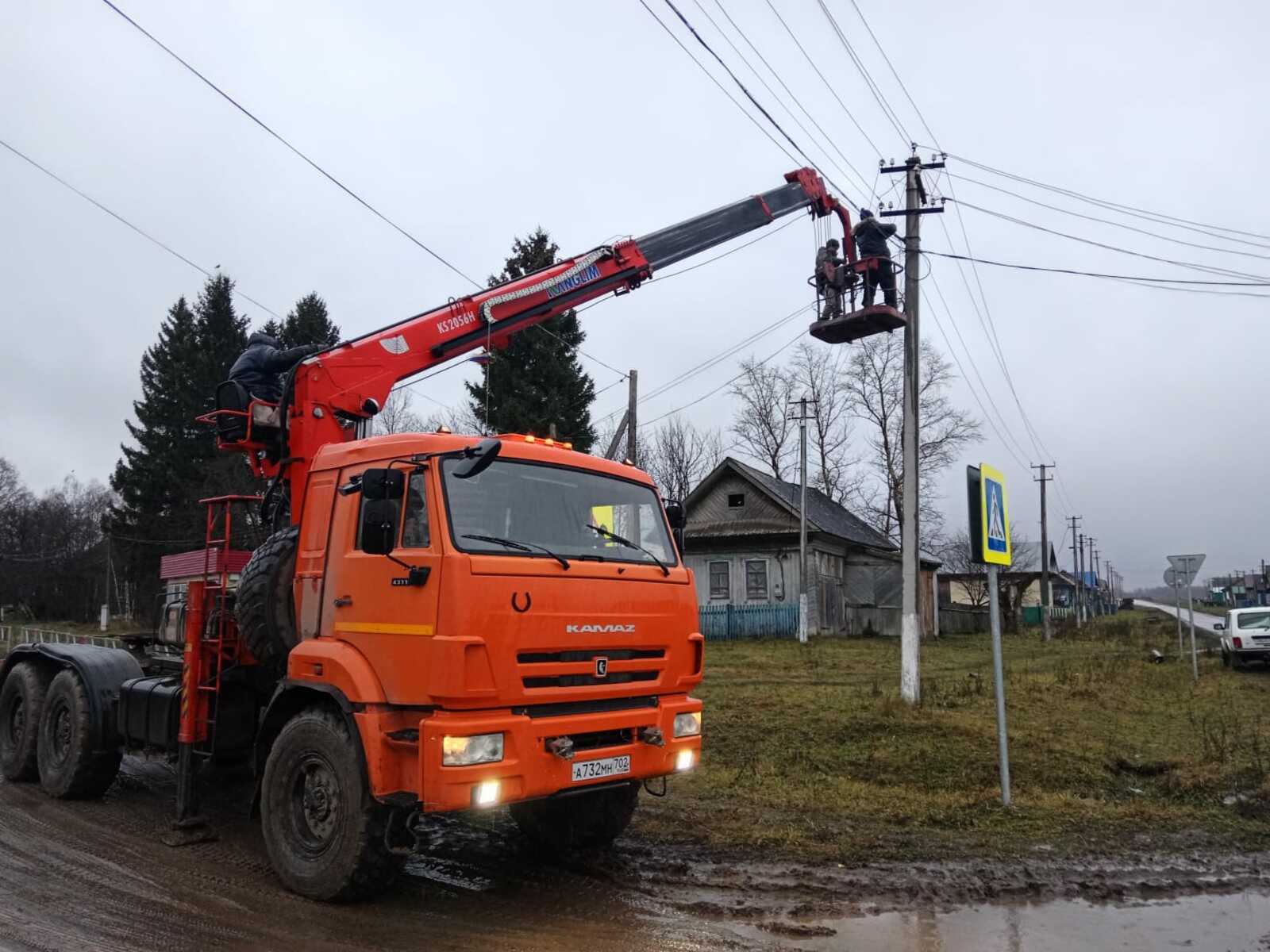 В деревнях Верхнеянактаевского сельского поселения стало светлее