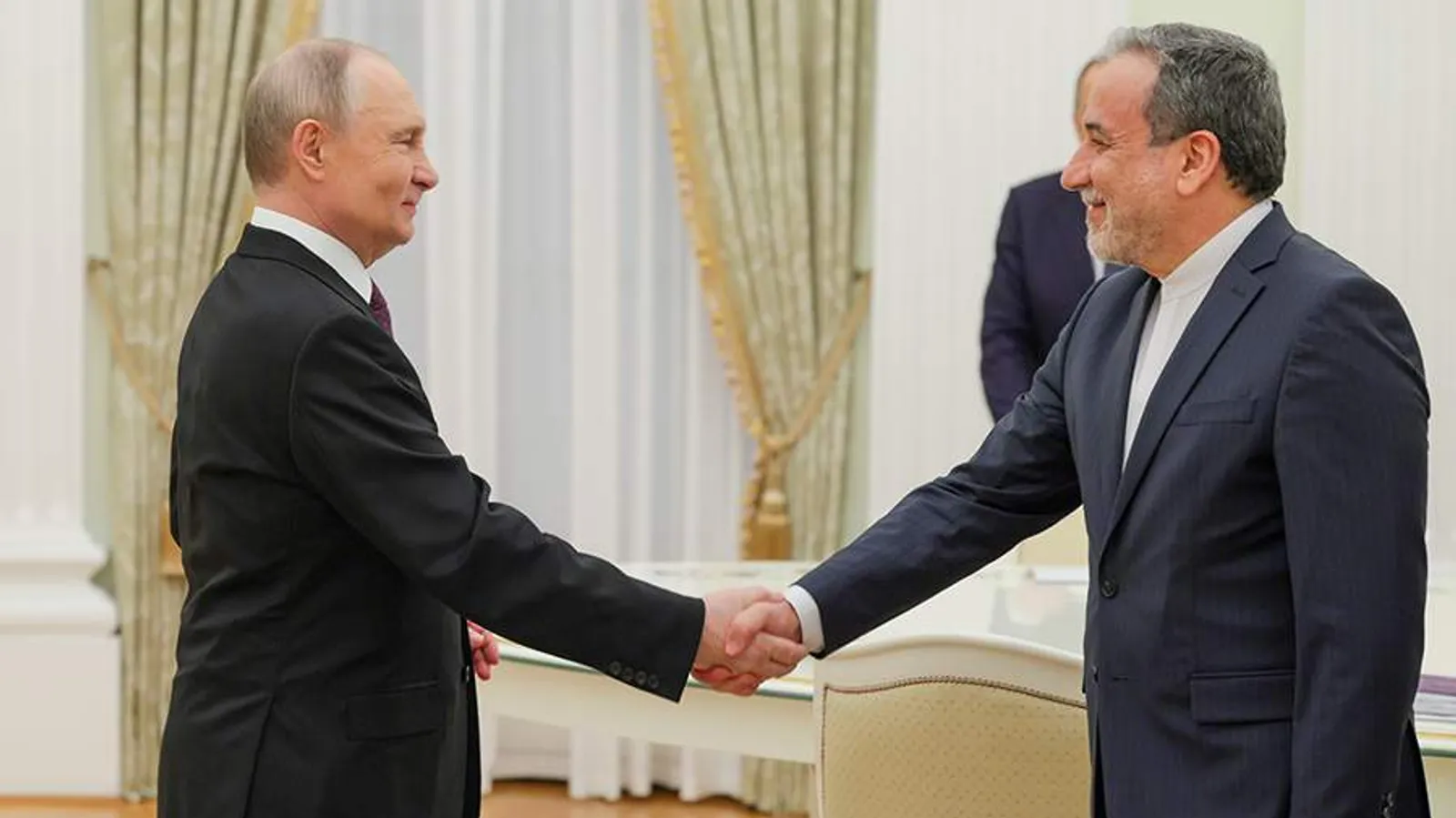 Песков подтвердил предстоящую встречу Путина и Аракчи в Москве