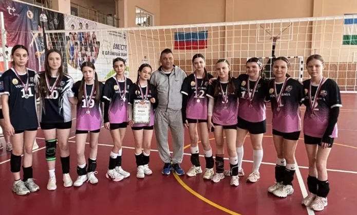 Ачык төбәкара турнирда