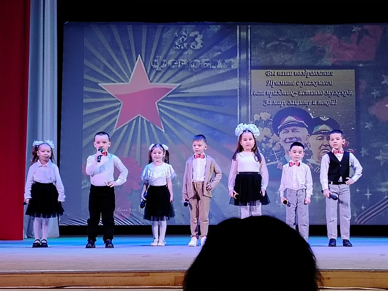 Родным погибших балтачевцев вручили ордена и медали