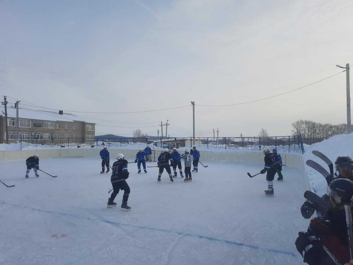Балтач районының хоккей командасы Калтасы районында зона уеннарында катнаша