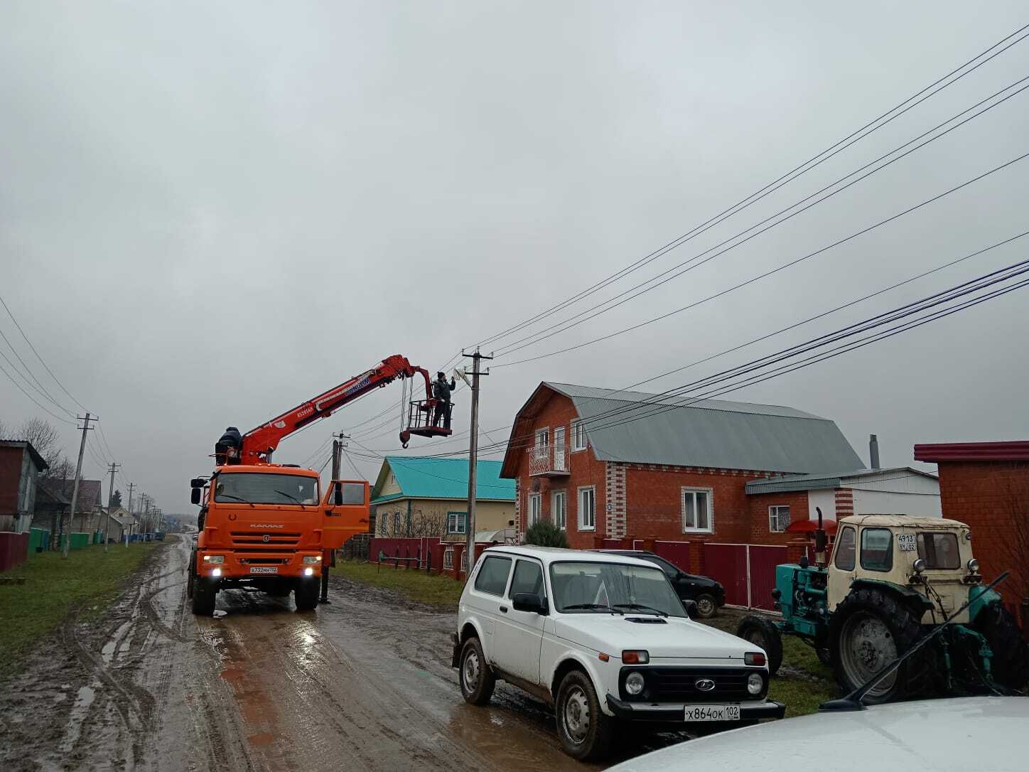 В деревнях Верхнеянактаевского сельского поселения стало светлее