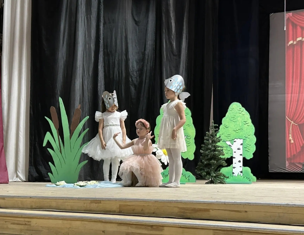 «Театральный серпантин» объединил юные таланты района