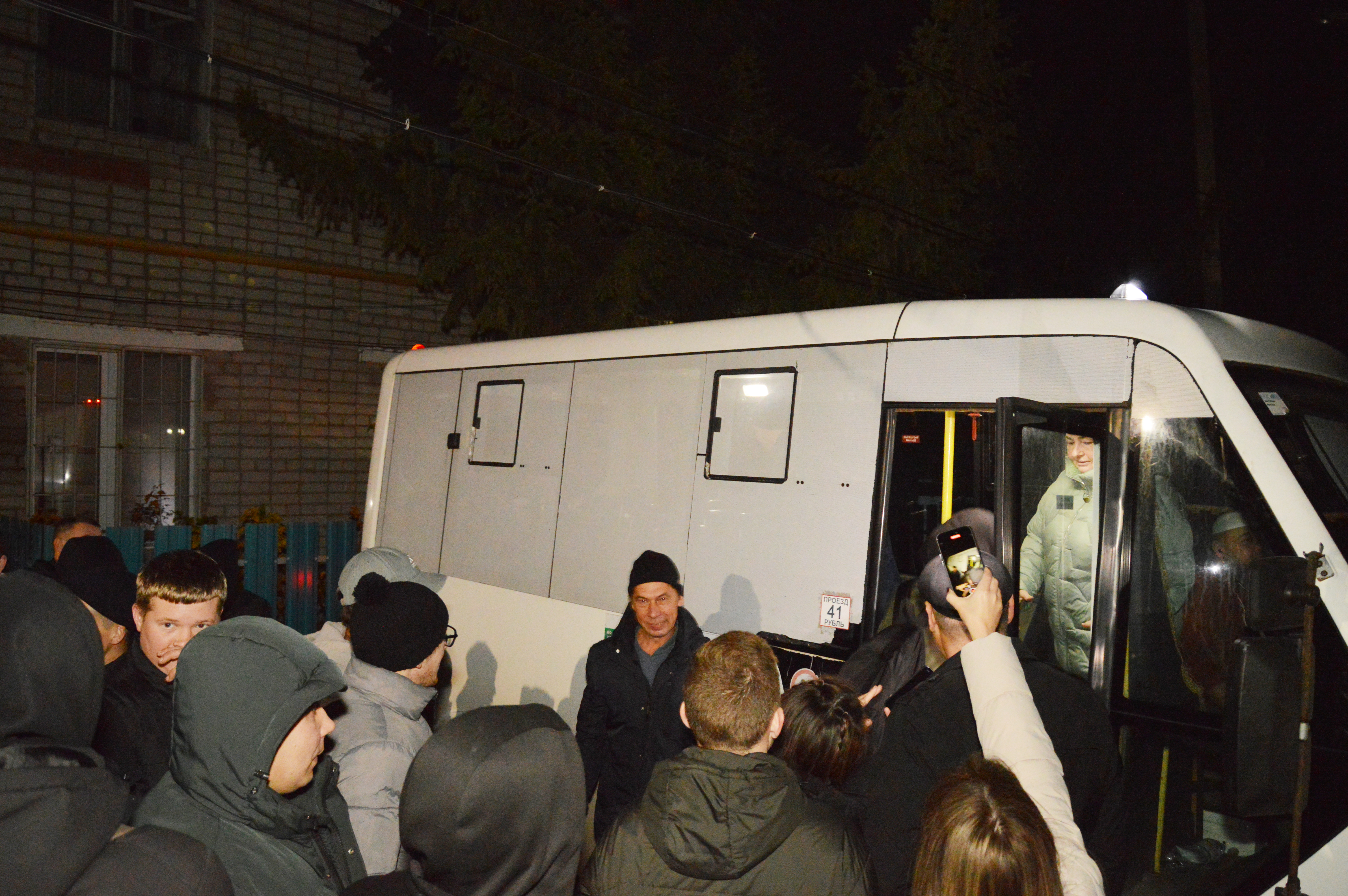 Ир-егетләр— Ватан сагында