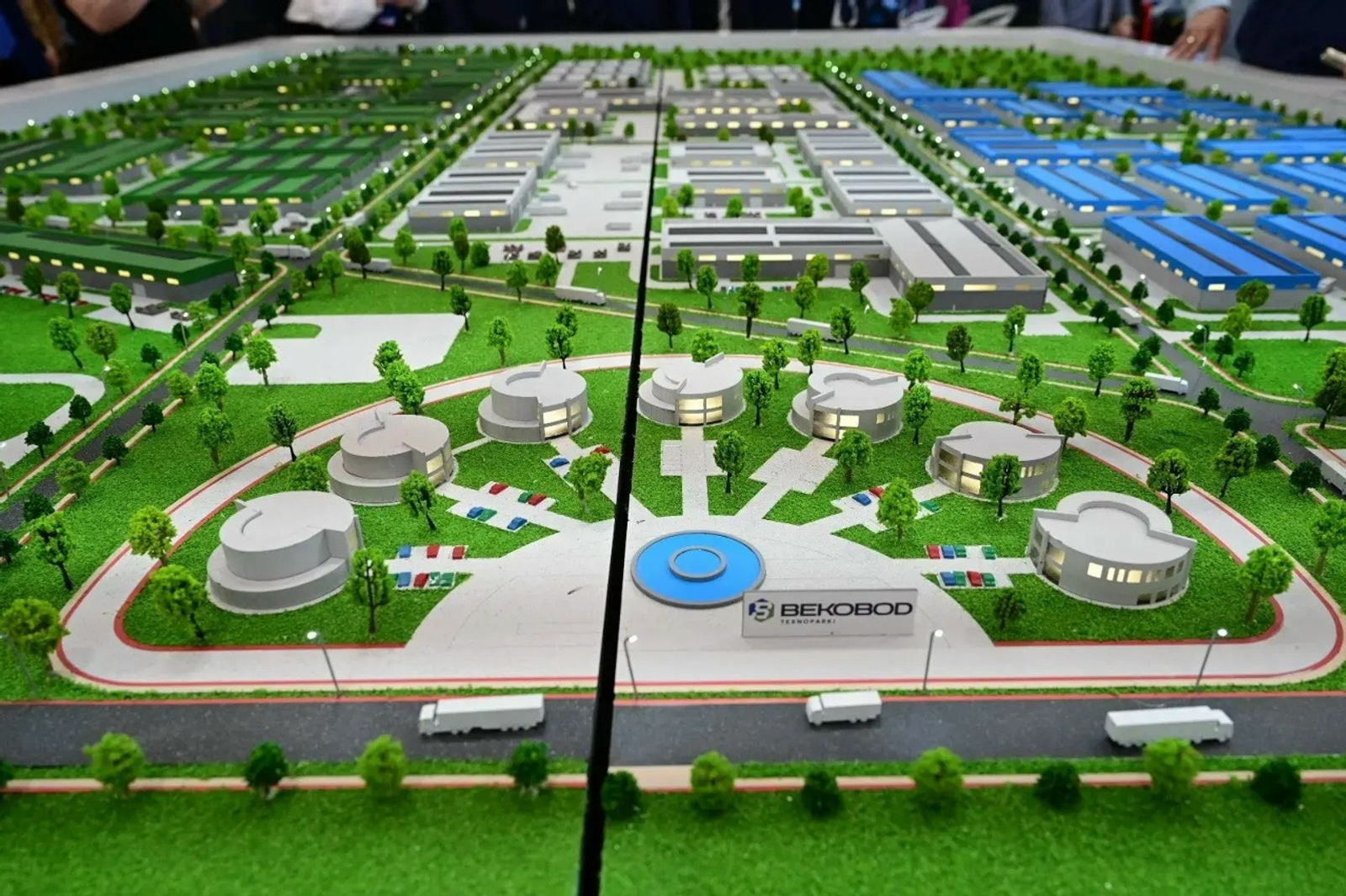 Радий Хабиров рассказал о технопарке «Бекабад» в Ташкентской области