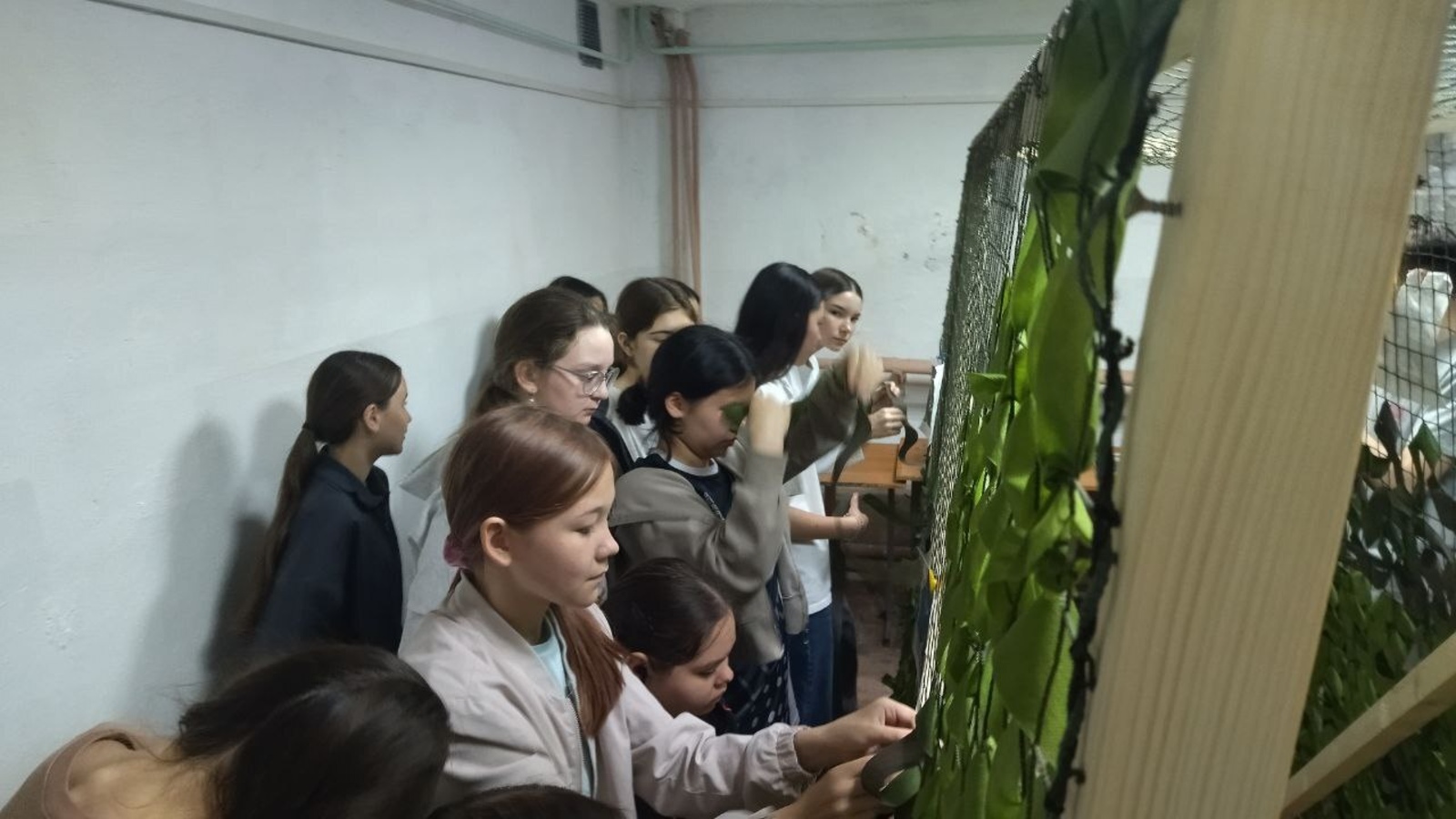 Яшүсмерләр клубы тәрбияләнүчеләре үз өлешләрен кертә