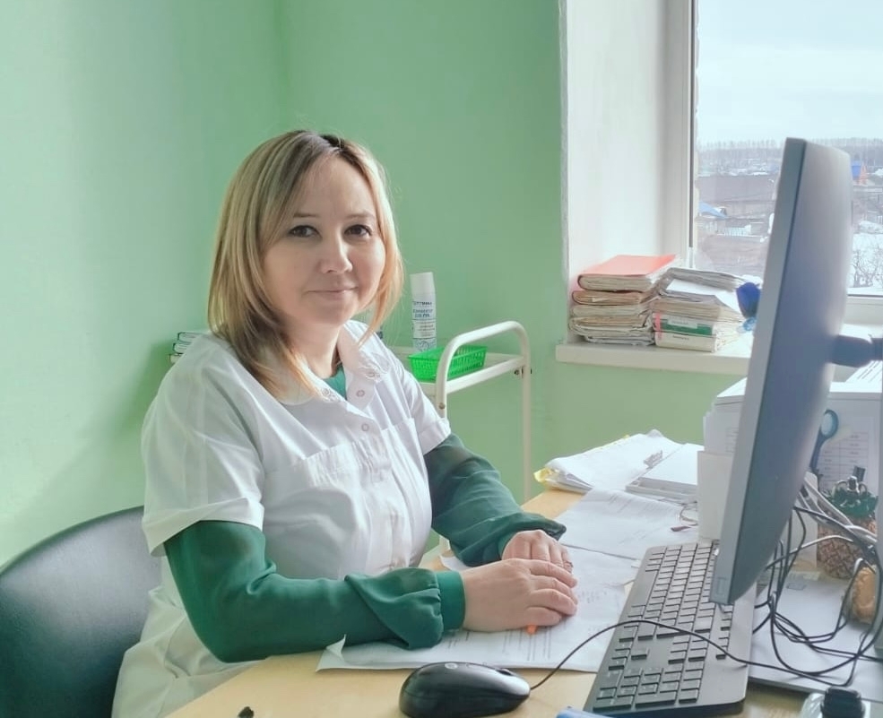 Табиблар һөнәри көнендә котлау кабул итә