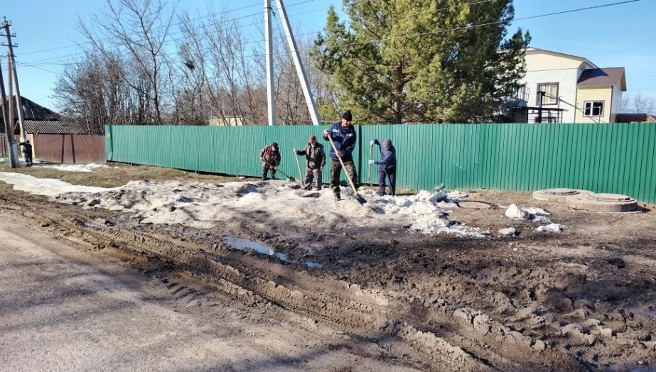 Сотрудники ООО «Балтачевское коммунальное хозяйство»  вышли на субботник