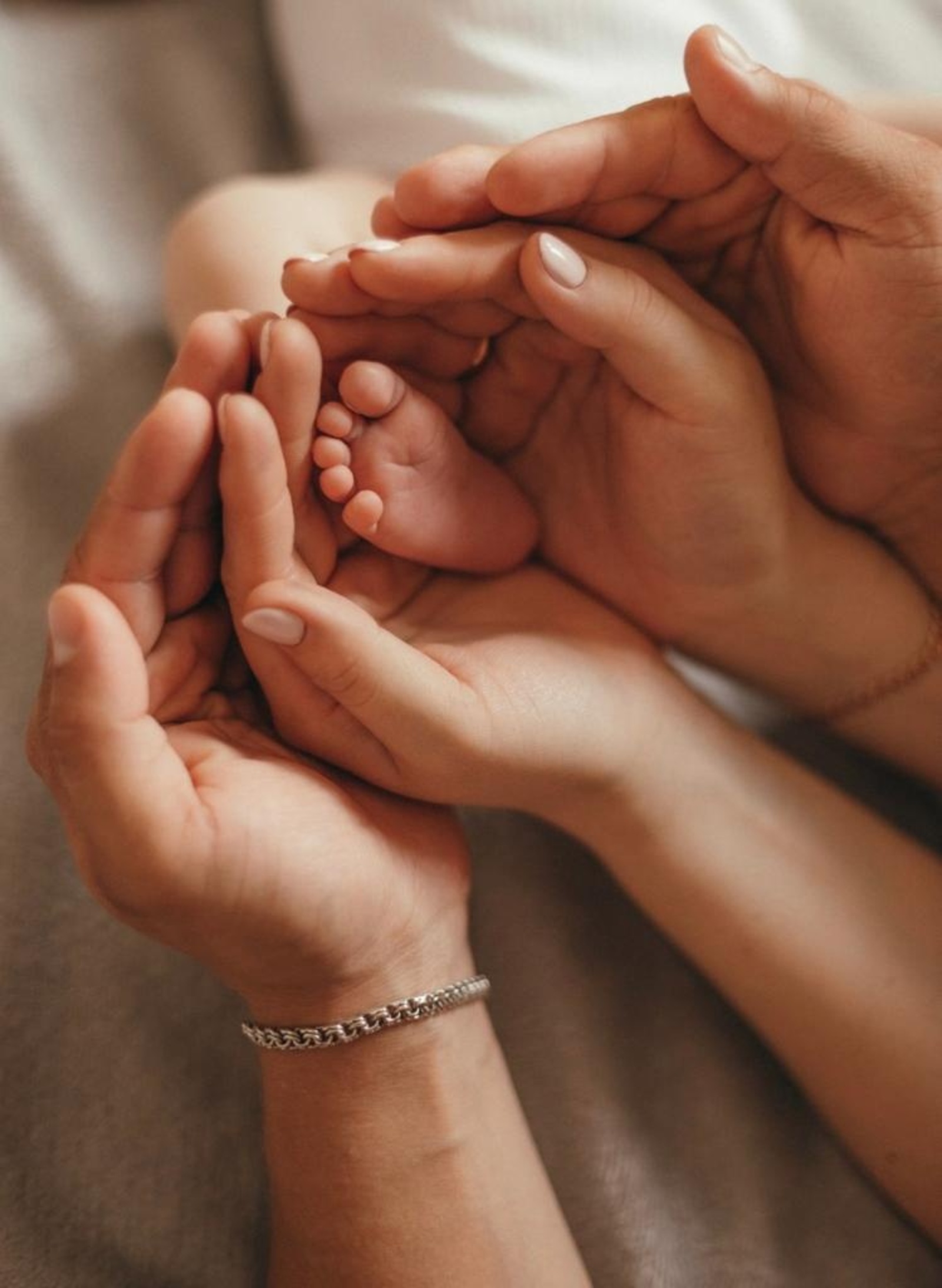 Тәрәзәңне яп, бала егылмасын