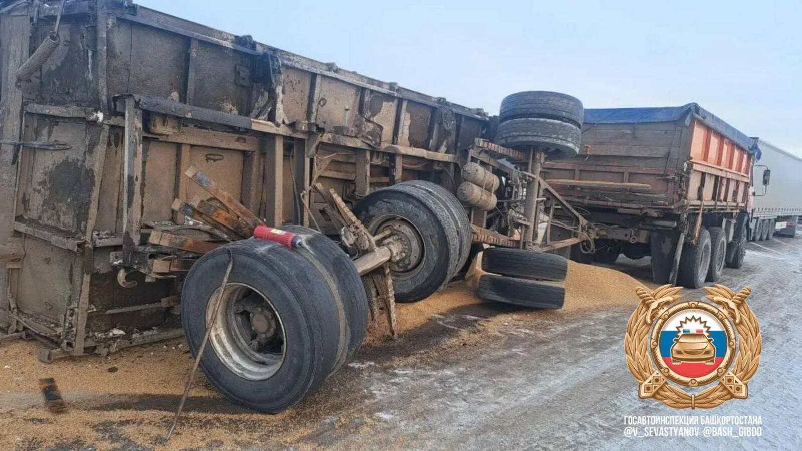 Смертельное ДТП на трассе Уфа – Оренбург: столкнулись два КамАЗа