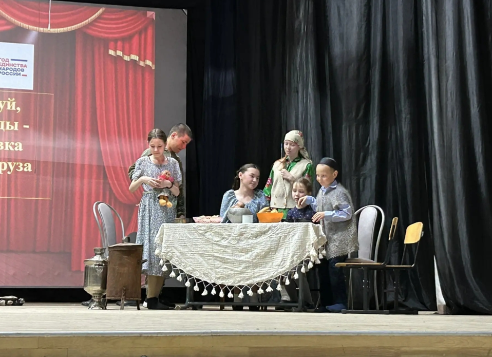 «Театральный серпантин» объединил юные таланты района