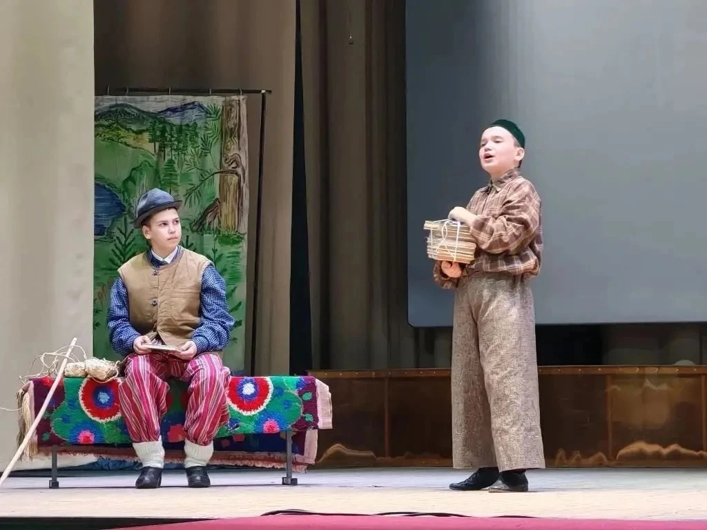 Юные артисты района — на республиканской сцене