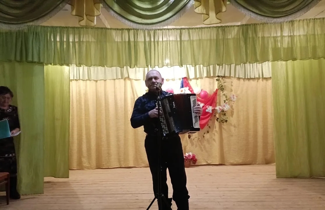 Празднично – конкурсная программа под названием «Улыбка весны»