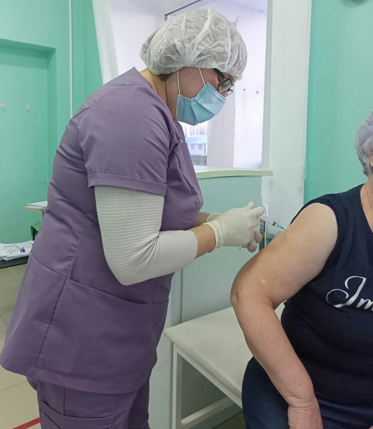 Башкортстанда шәхси клиникаларга пациентларны бушлай вакциналарга рөхсәт итәчәкләр