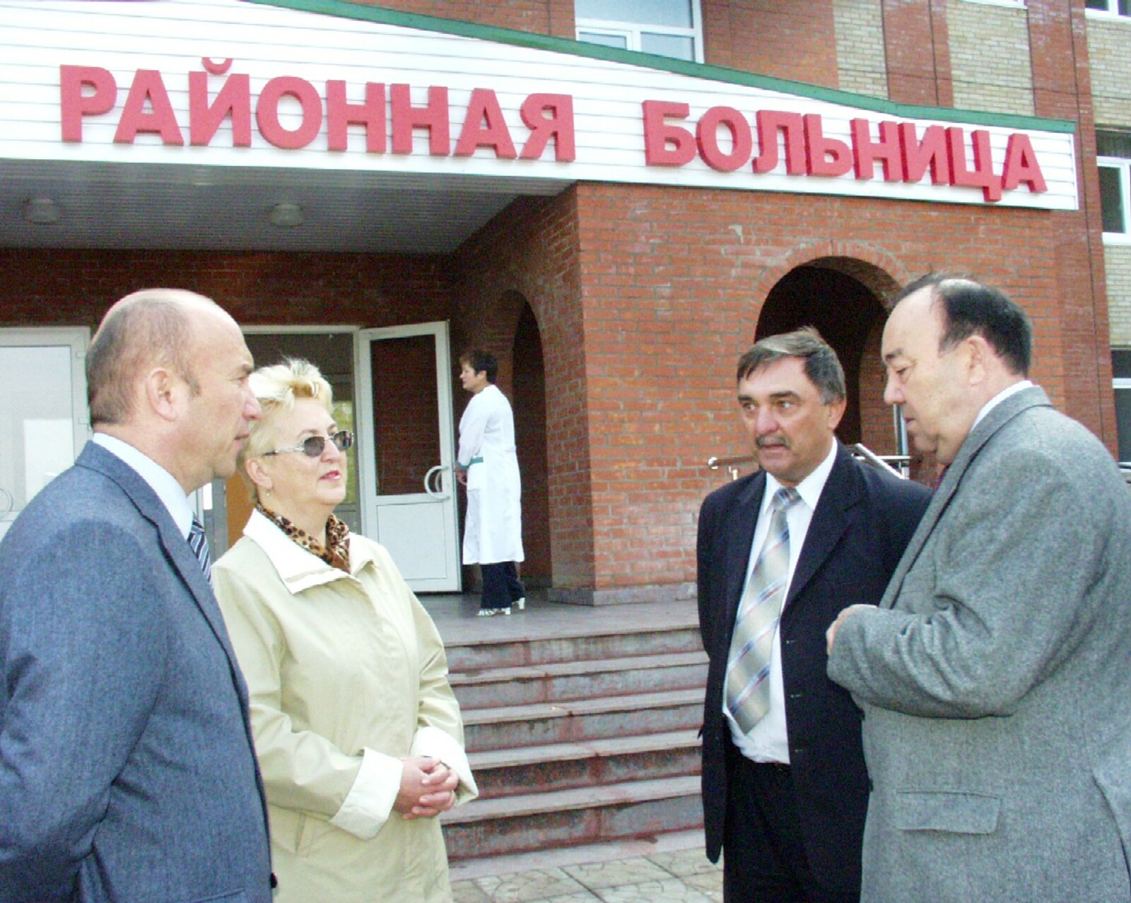 Башкортстан беренче Президенты Мортаза Рәхимов  белән хушлаша