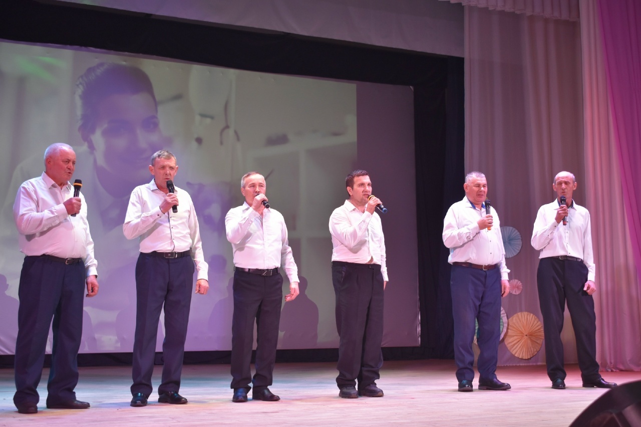 Бар хөрмәт - Балтачның батыр улларына һәм гүзәл затларына