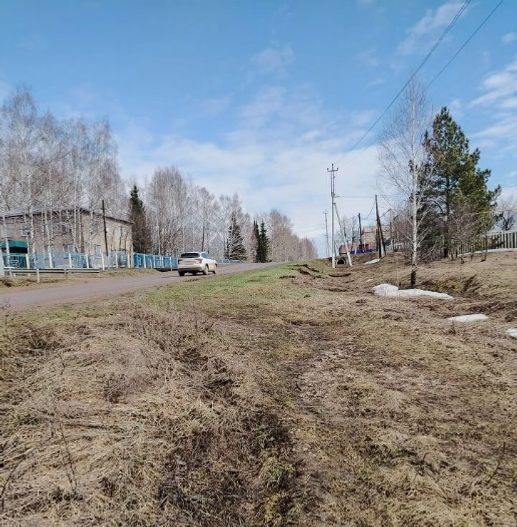 Балтачта “Коммуналь-хуҗалык” җәмгыяте эшчәннәре чистарту өмәсенә чыкты