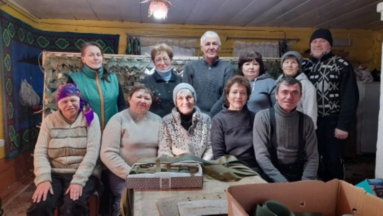 Сәйтәктәге “Пыш-пыш” волонтёрлар төркеме СВОдагы солдатларга зур ярдәм күрсәтә