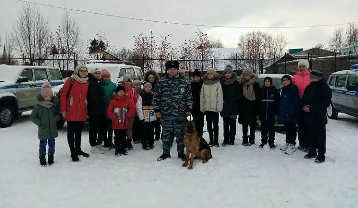 Учащиеся Балтачевского Центра детского творчества побывали на экскурсии в отделении МВД